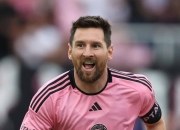 梅西迎来十二赛季出色发挥，MAD观众热烈欢呼！